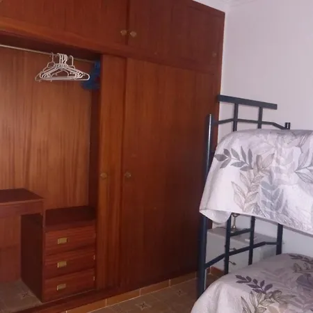 Agradable Casa Con Patio Y Terraza En El Centro إل كامبيلو