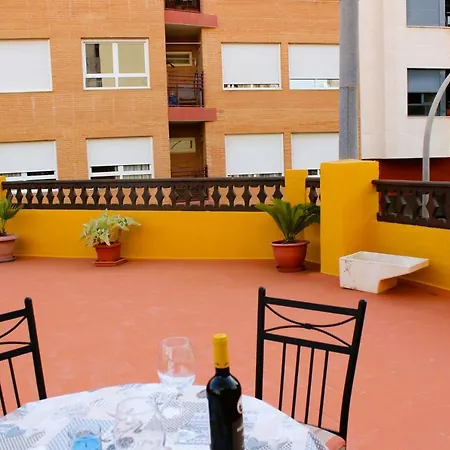 بيت للعطل Agradable Casa Con Patio Y Terraza En El Centro